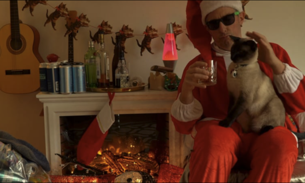 BAD SANTA’S YULETIDE LOG